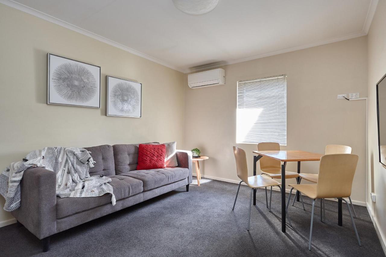 Elphin Serviced Apartments Launceston Extérieur photo